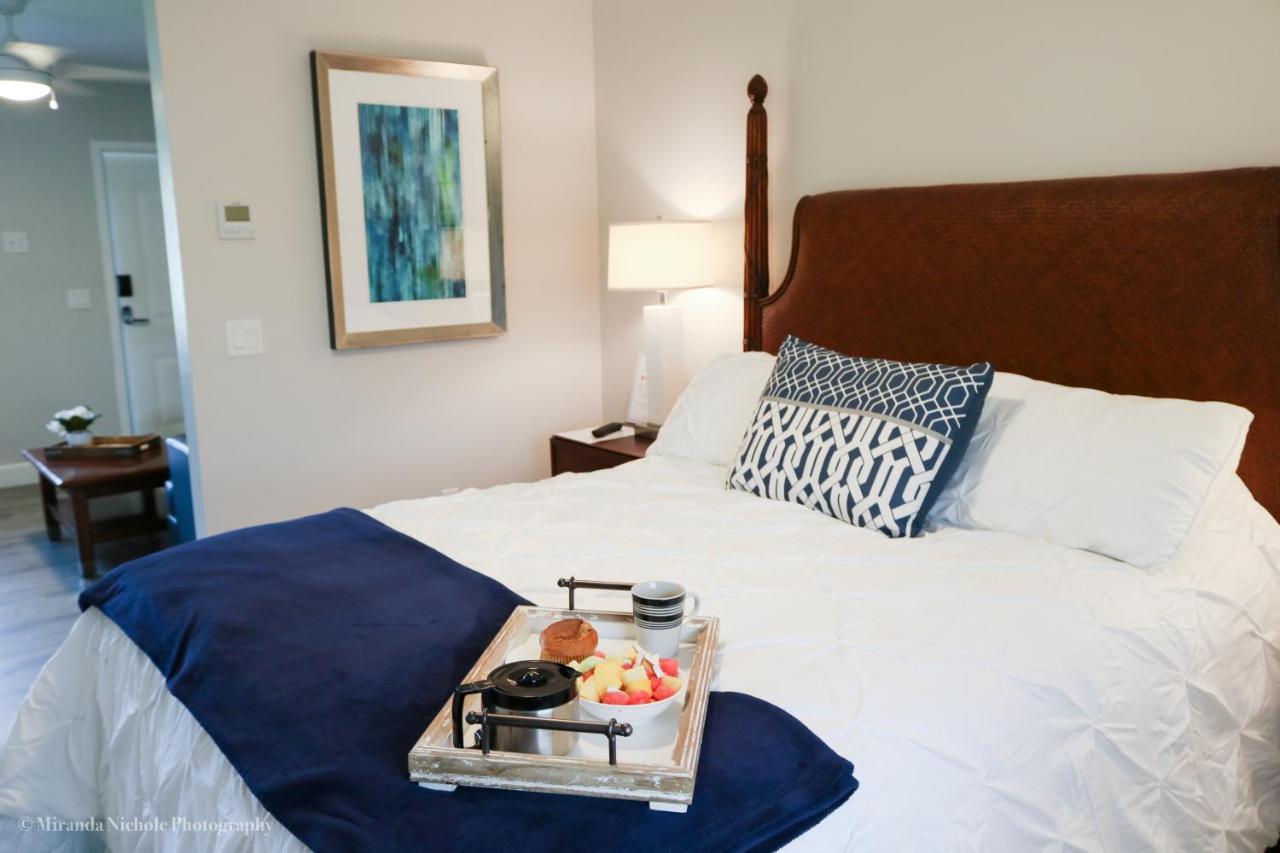 The Rivers Edge Motel LaBelle Εξωτερικό φωτογραφία