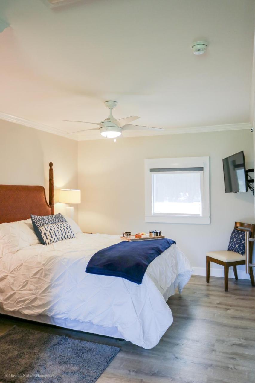 The Rivers Edge Motel LaBelle Εξωτερικό φωτογραφία